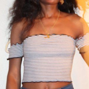 black and white top small